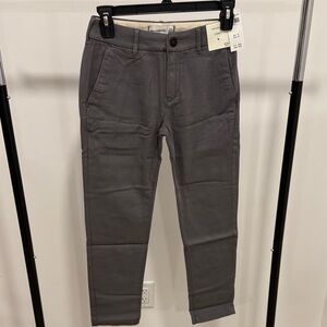 Abercrombie & Fitch Boys Gray Twill Chinos nwt size 9/10